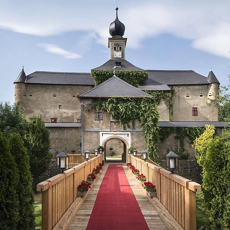 Hotel Schloss Gabelhofen Fohnsdorf Eksteriør billede